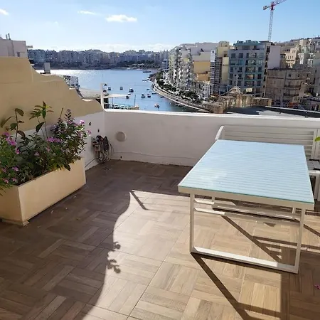 Luxury With Sea Views Apartamento *