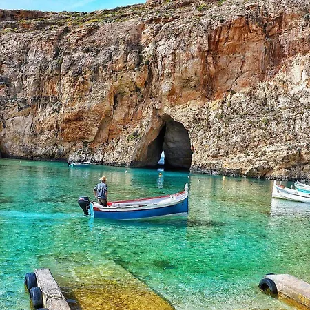 Luxury With Sea Views Apartamento *