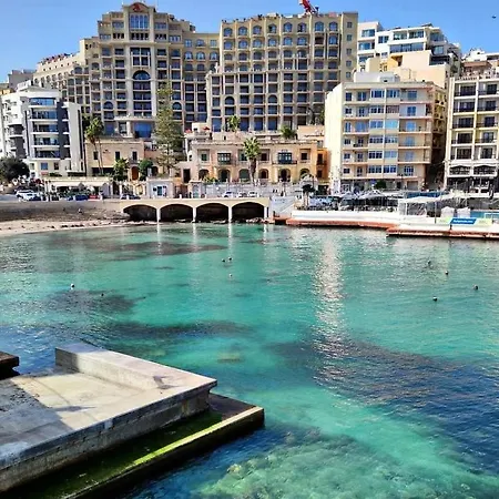 Luxury With Sea Views Apartament St. Julian's