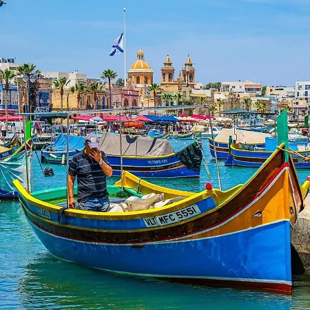 Luxury With Sea Views Apartament St. Julian's